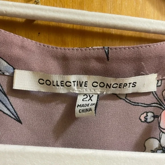 Floral V-Neck Blouse -Dusty Mauve - Picture 7 of 8